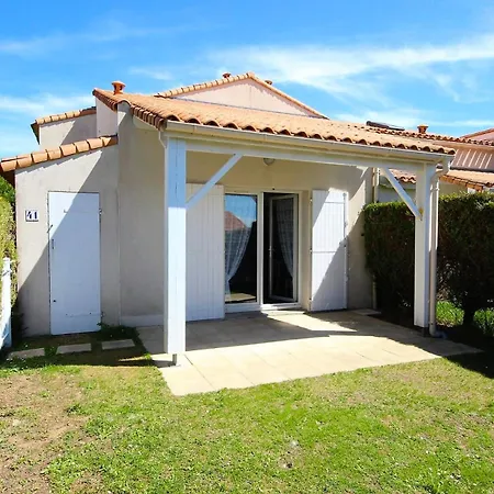 Palais Sur - Adorable En Avec Piscine Collective