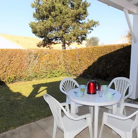 Palais Sur - Adorable En Avec Piscine Collective *